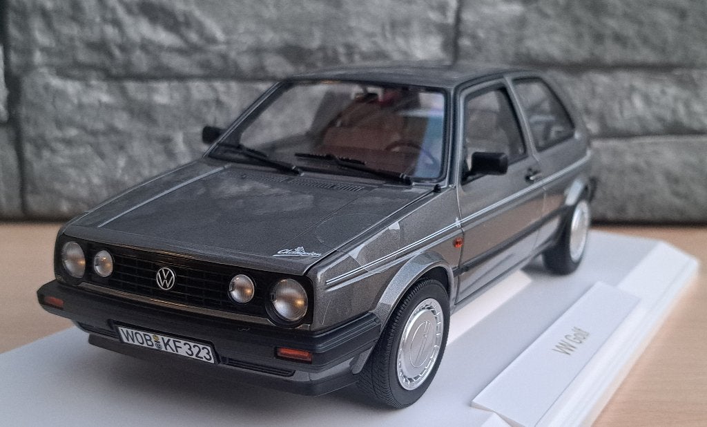 VW Volkswagen golf 2 champion 1/18éme, Neuf, Enlèvement ou Envoi, Voiture, Norev