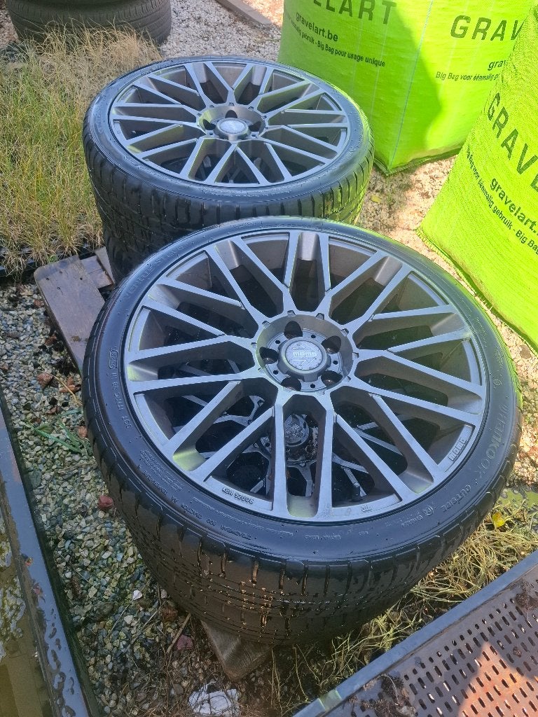 Velgen/banden audi A6, Auto-onderdelen, Banden en Velgen, Ophalen, Gebruikt, 255 mm, Band(en)