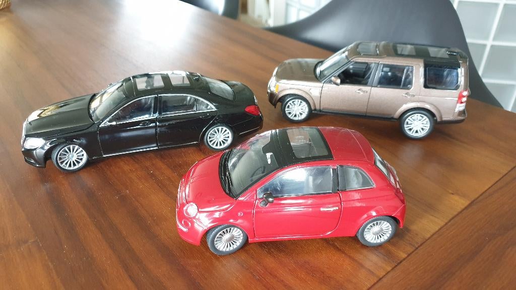 Modelauto's schaal 1:24, Kinderen en Baby's, Ophalen of Verzenden, Zo goed als nieuw