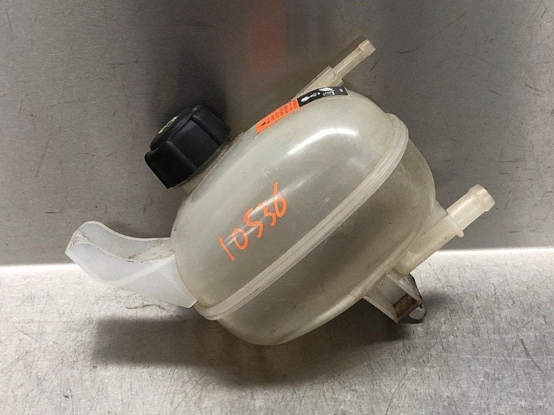 VASE D'EXPANSION Nissan Micra (K14) (01-2016/06-2025), Germany@nissan-services.eu, Kronenweg 38
50389  Wesseling, DE, Utilisé