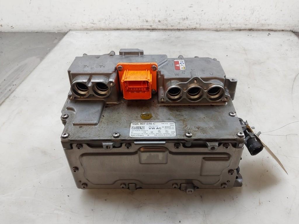 ONDULEUR ABS Skoda Kodiaq (PSAC) (01-2024/-) (|5QS907070C|), Robert Bosch AG, Utilisé, Skoda, Robert-Bosch-Allee 1
74232  Abstatt, DE