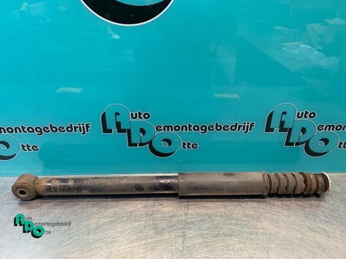 Amortisseur arrière gauche d'un Dacia Logan (Logan 1 04-), Dacia, -, 3 mois de garantie, Utilisé