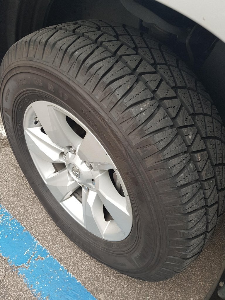 TOYOTA LANDCRUISER LAND CRUISER COUNTRY ‘’PLUS+’’ , CUIR, Autos, Cuir, Argent ou Gris, Achat, Euro 6