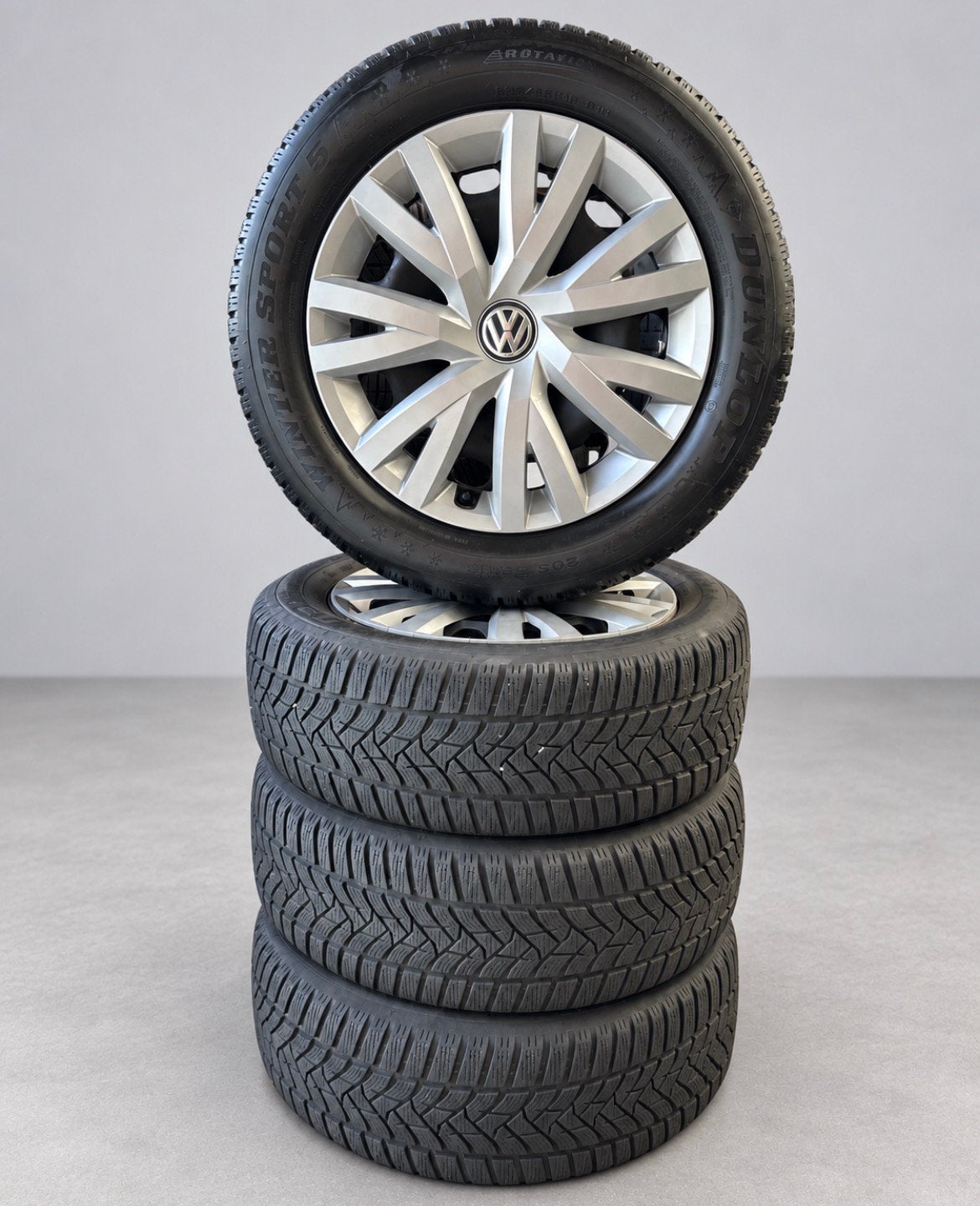 VW 16” winterwielen 205/55 R16 Dunlop Winter Sport 5, Auto-onderdelen, Ophalen, Velg(en), 16 inch, Winterbanden
