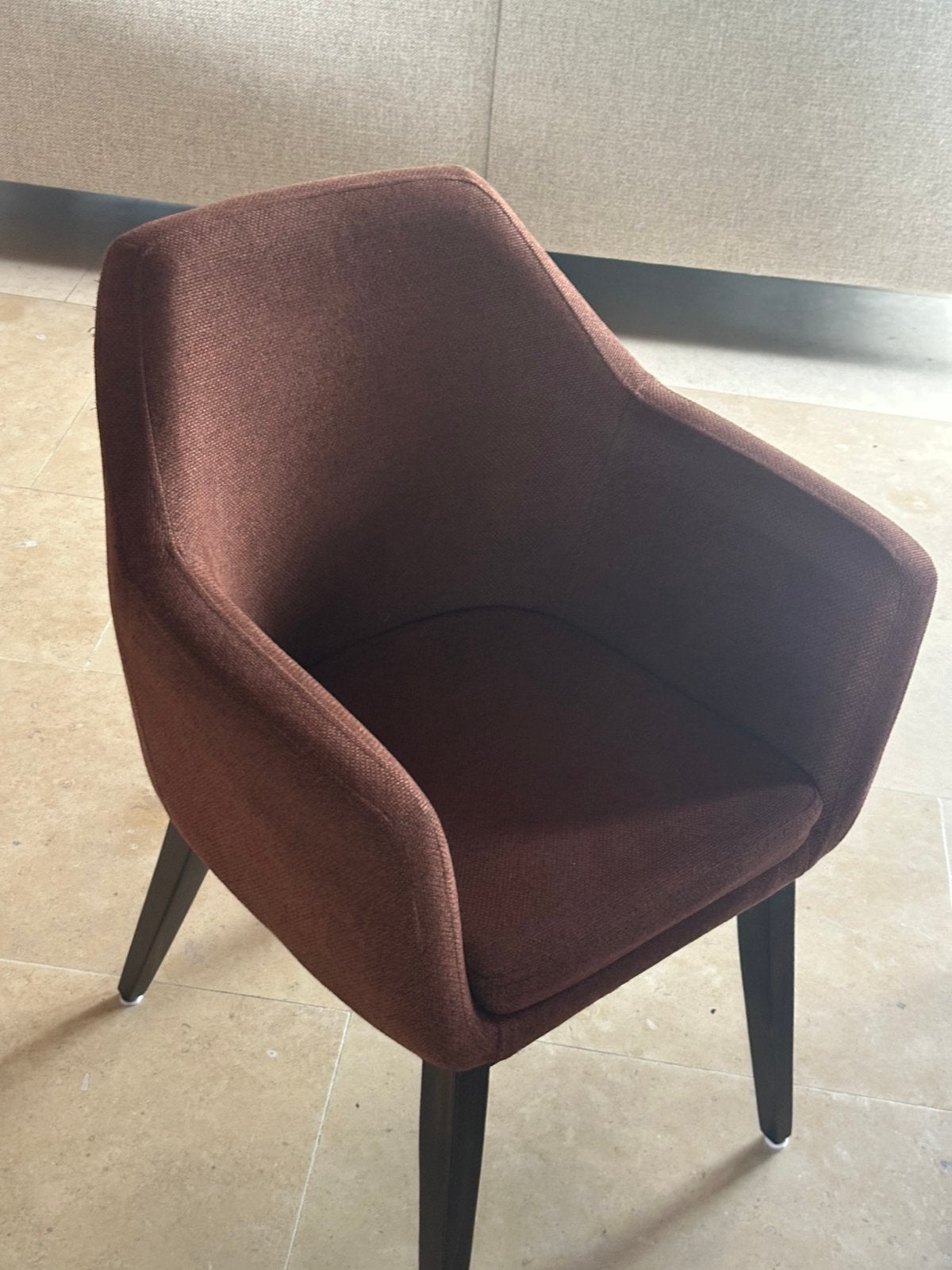 6 Dôme Deco eetkamerstoelen (kuipvorm met armleuningen, Huis en Inrichting, Ophalen, Overige kleuren, Zo goed als nieuw, Stof