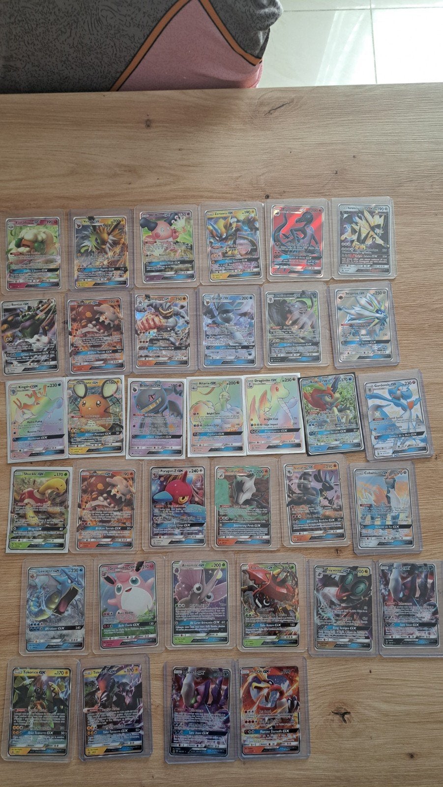 35 cartes pokemon GX, Hobby en Vrije tijd, Verzamelkaartspellen | Yu-gi-Oh!, Ophalen