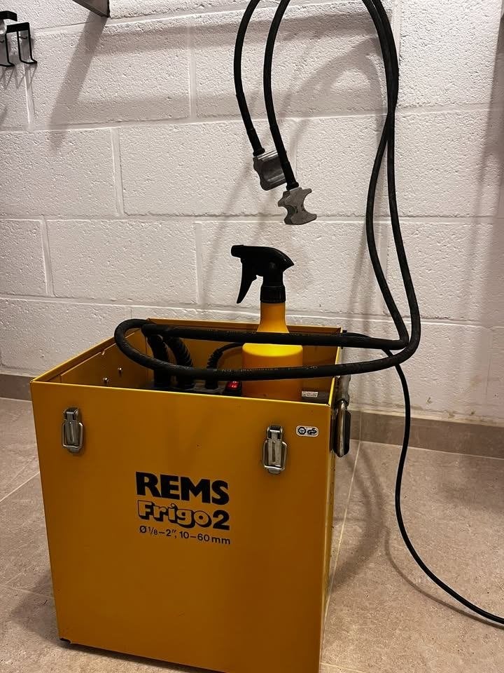 REMS Frigo 2 – Machine  de congélation de tuyaux, Enlèvement, Utilisé