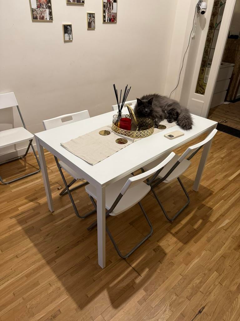 Table with 6 chairs IKEA VIHALS, Maison & Meubles, Tables | Tables à manger, Enlèvement, Comme neuf