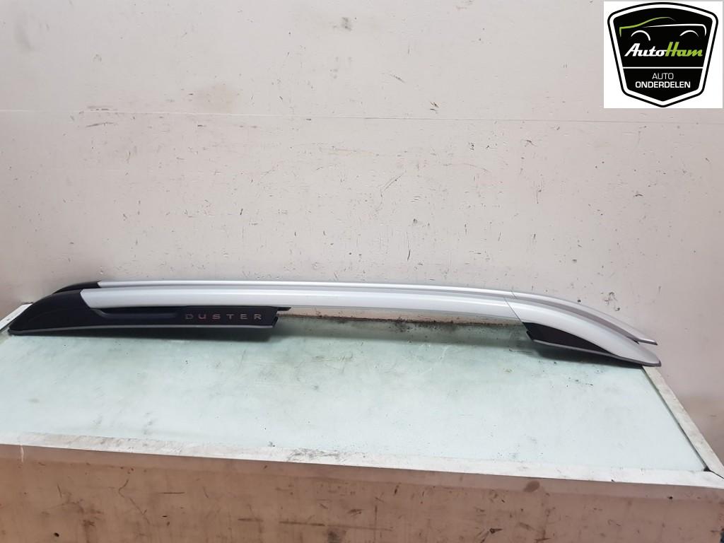 DAKDRAGER SET Dacia Duster (SR) (|738219784R|738206669R|), Auto-onderdelen, Gebruikt, Dacia