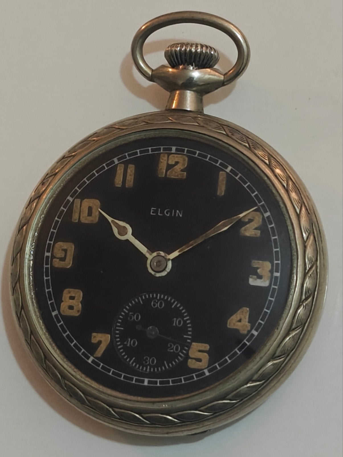 Montre militaire Elgin 1940, Bijoux, Sacs & Beauté, Enlèvement ou Envoi