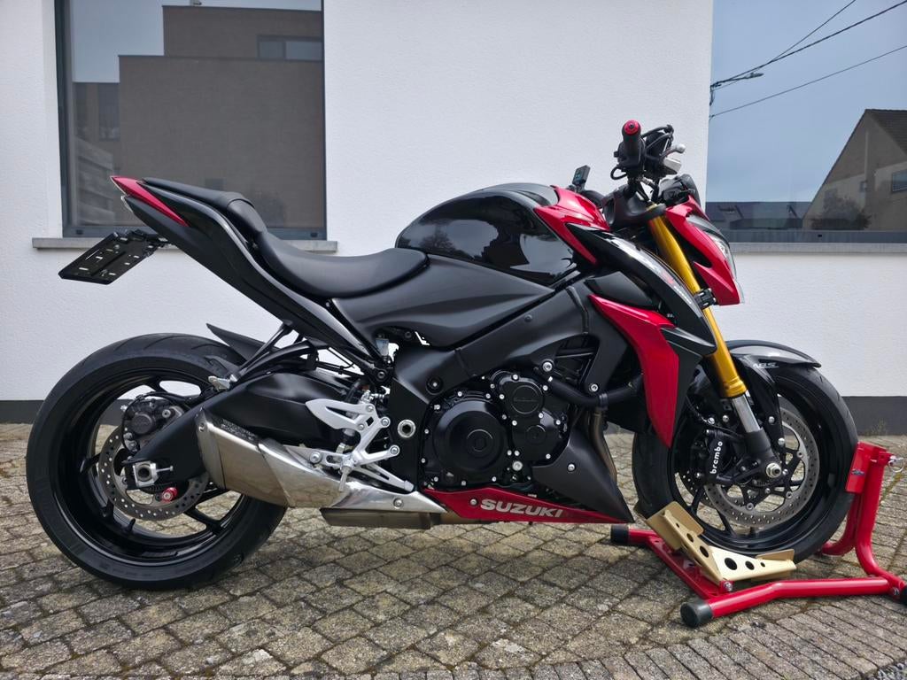 Suzuki GSX-S1000 - 16.500Km - Gekeurd! - Topconditie*, Motoren, Motoren | Suzuki, 4 cilinders, Particulier, ABS, Meer dan 35 kW