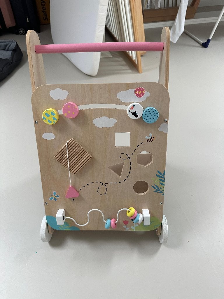 Houten loopwagen met activiteitenbord - hout, Ophalen, Gebruikt, Duw- of Trekspeelgoed