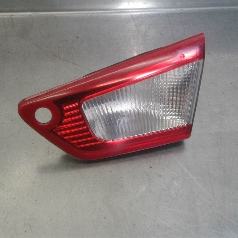 FEU ARRIÈRE DROIT Mitsubishi Colt CZC (01-2006/07-2009), Utilisé, Mitsubishi