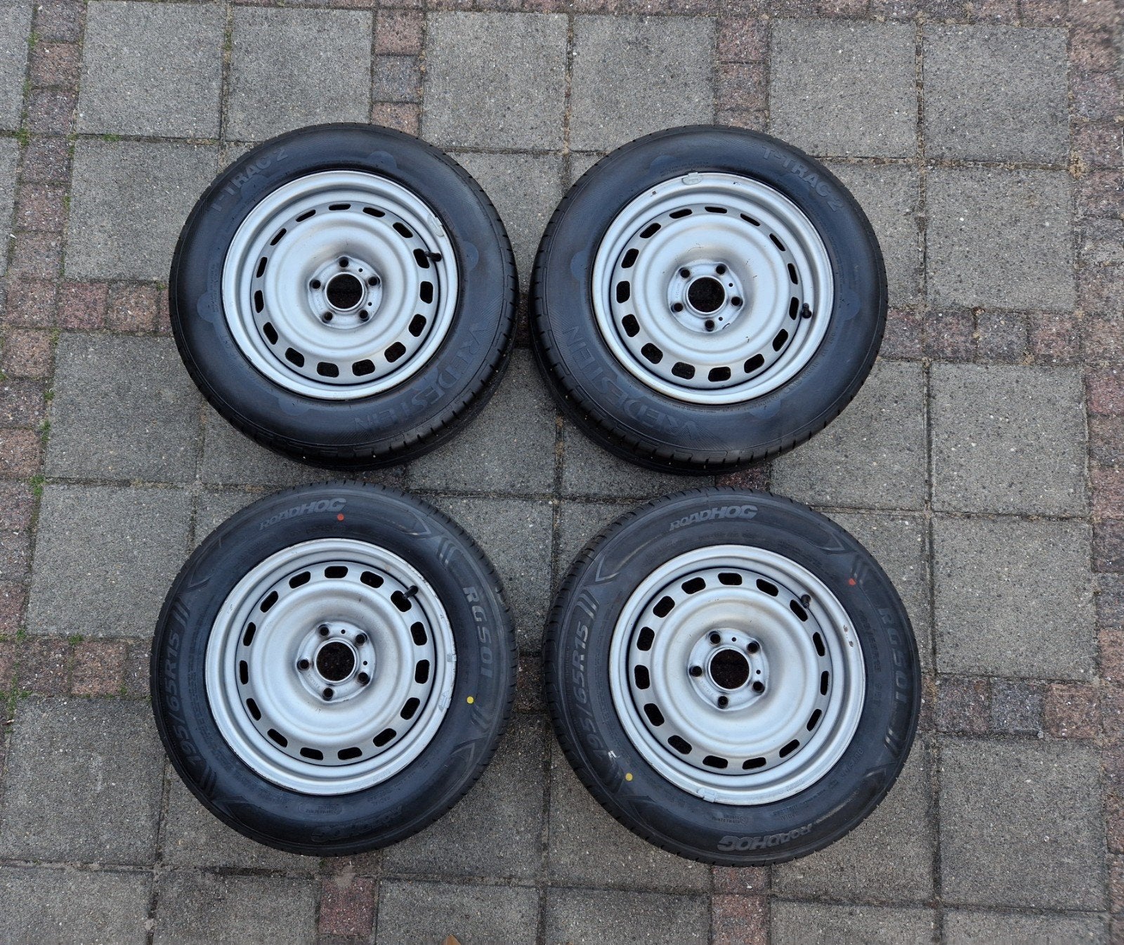 Wielenset Combo/Partner/Berlingo zo goed als nieuw, Auto-onderdelen, Gebruikt, 15 inch, Band(en), 195 mm