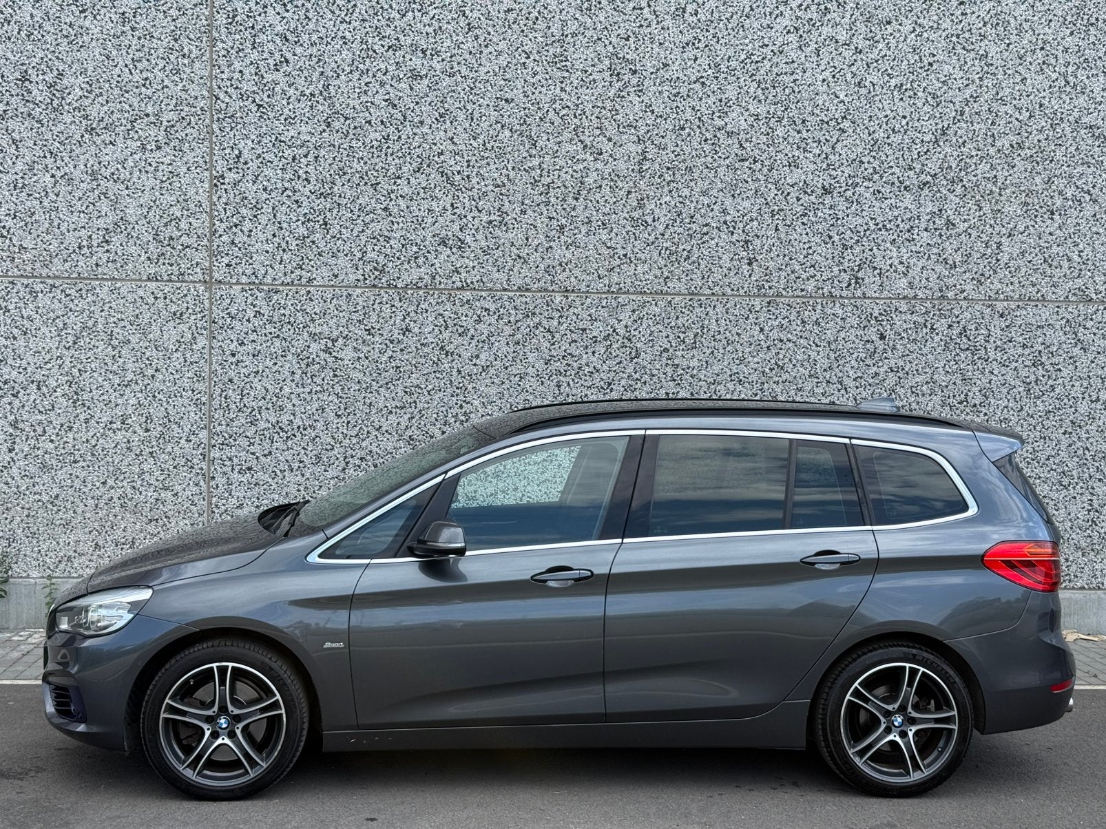 Bmw 220 DXAS 02/2017 165500Km 7Places Gran Tourer 7Places Ja, Automaat, 1995 cc, https://public.car-pass.be/vhr/18bc1a45-9824-4b59-bb8c-4b60284eed3a
