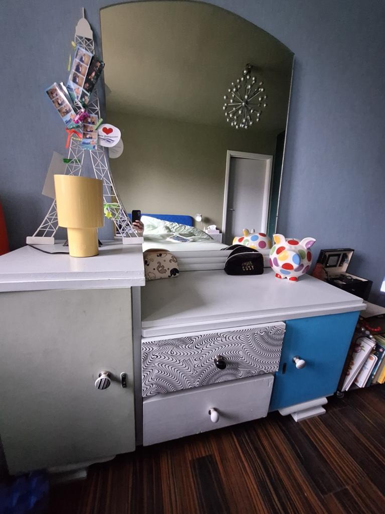Vintage commode met spiegel, Huis en Inrichting, Kasten | Dressoirs, Ophalen