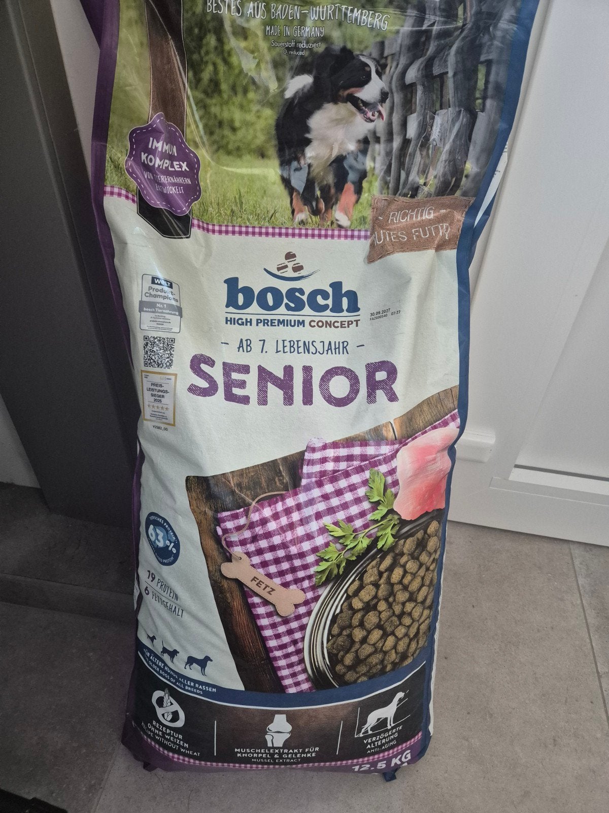 Hondenvoer senior, Enlèvement, Chien