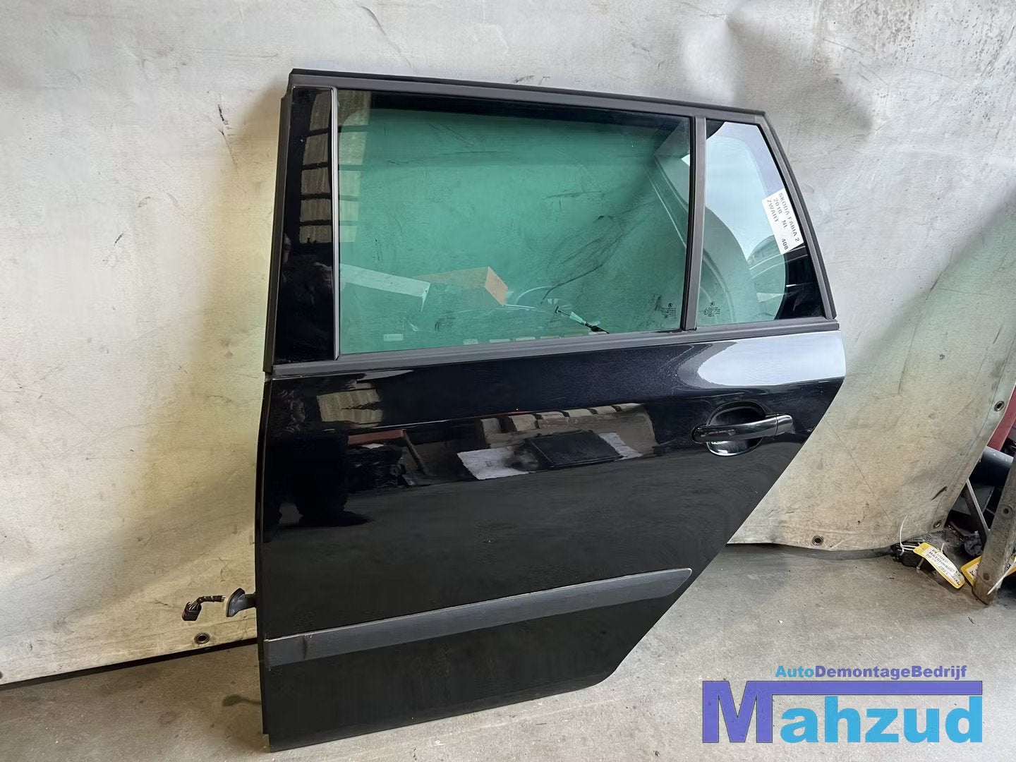 SKODA FABIA 2 SW STATION Zwart Links Achter deur portier 200, Auto-onderdelen, Deur, Tr. Vaclava Klementa 869
293 01  Mlada Boleslav, CZ