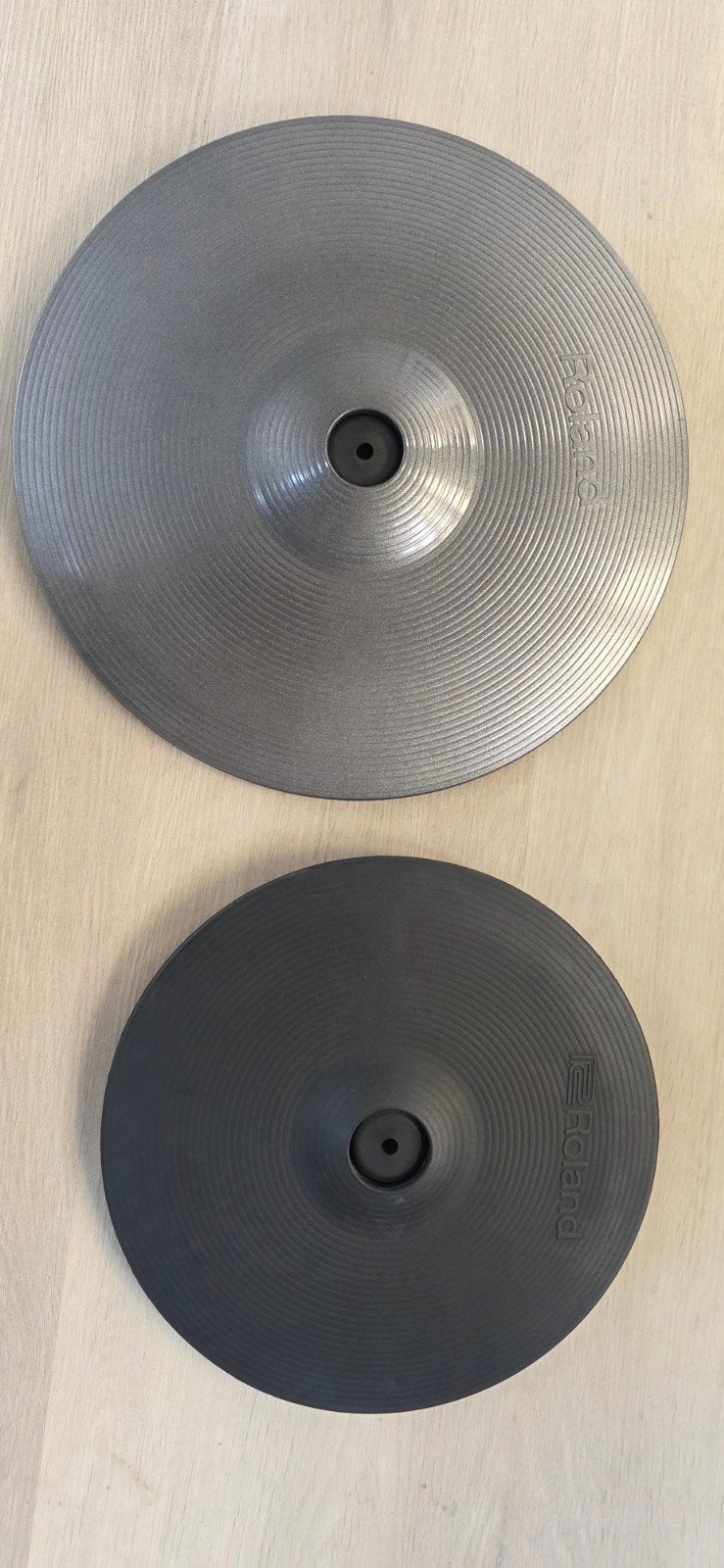 Cymbales Roland cy15r MG et 12c Crash, Musique & Instruments, Instruments | Pièces, Enlèvement
