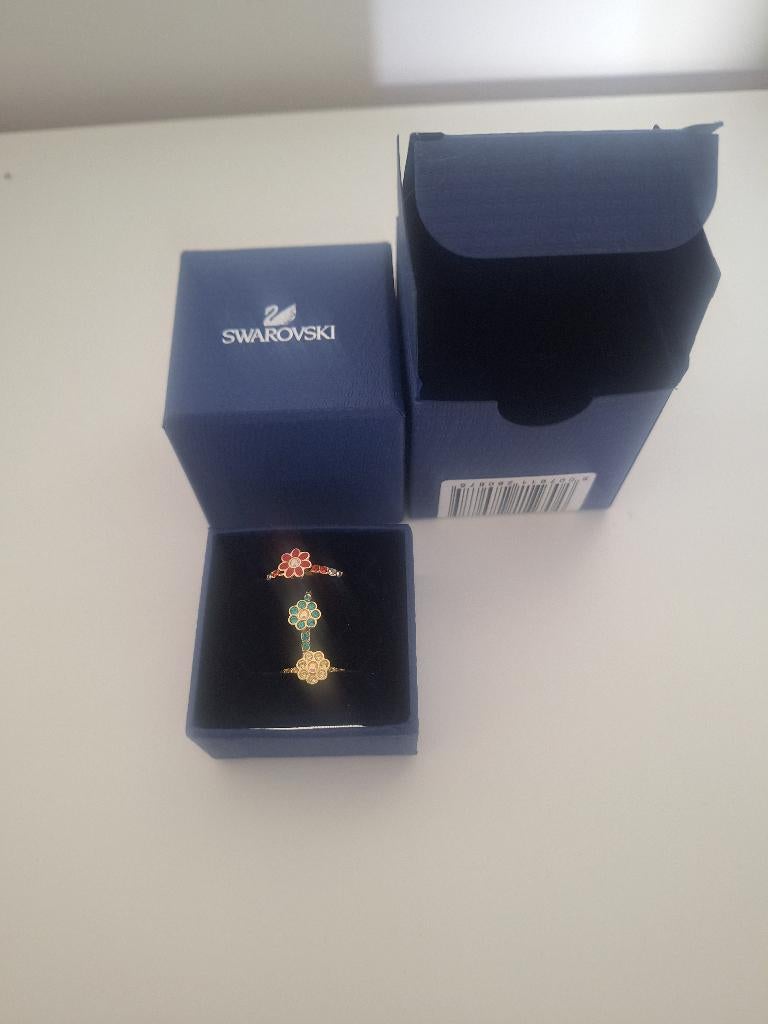 Swarovski ringen, Handtassen en Accessoires, 20 of groter, Nieuw, Dame, Goud