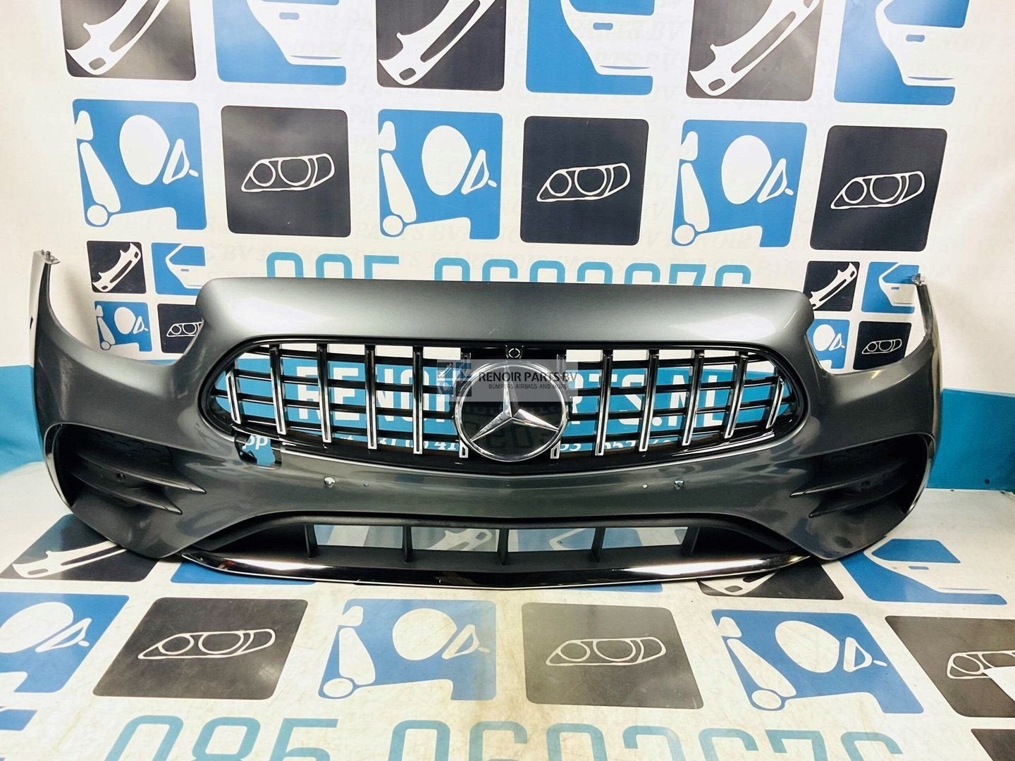 Bumper Mercedes E Klasse W213 Facelift AMG 2021-2023 Voorbum, -, Utilisé, -, Avant