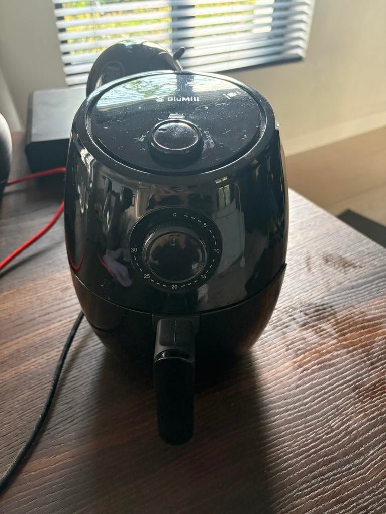 Blumill airfryer, Ophalen, Zo goed als nieuw, Airfryer