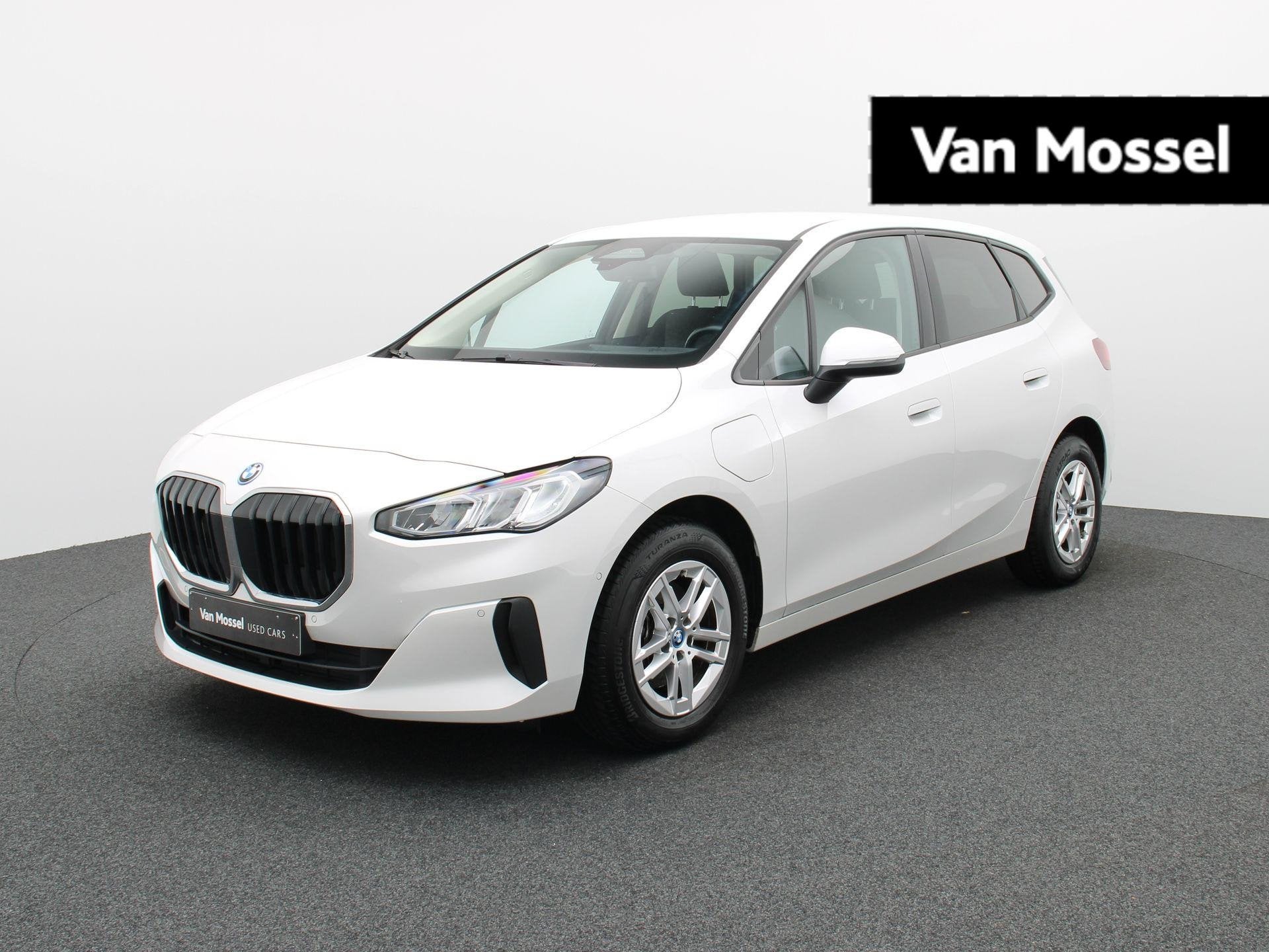 BMW 2-serie Active Tourer 225e xDrive, Auto's, Automaat, Gebruikt, Automatische klimaatregeling, 16 kWh