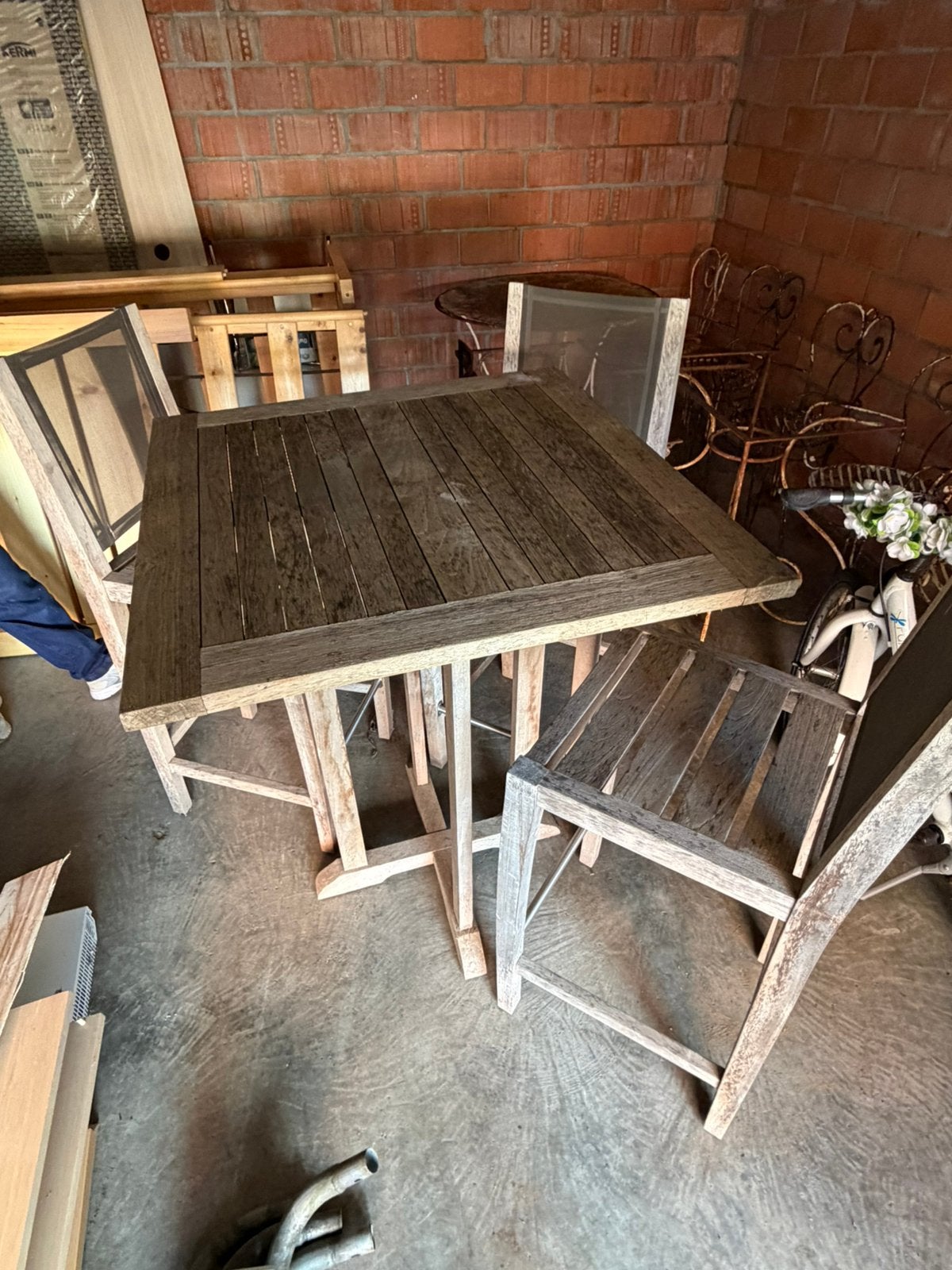 Houten tuin barset - hoge tafel met vier bijpassende stoelen, Enlèvement, Utilisé