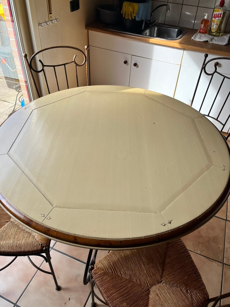 Ronde eettafel Ø 130 cm met 4 stoelen Frans en landelijk, Ophalen, Grenenhout, Gebruikt, Rond