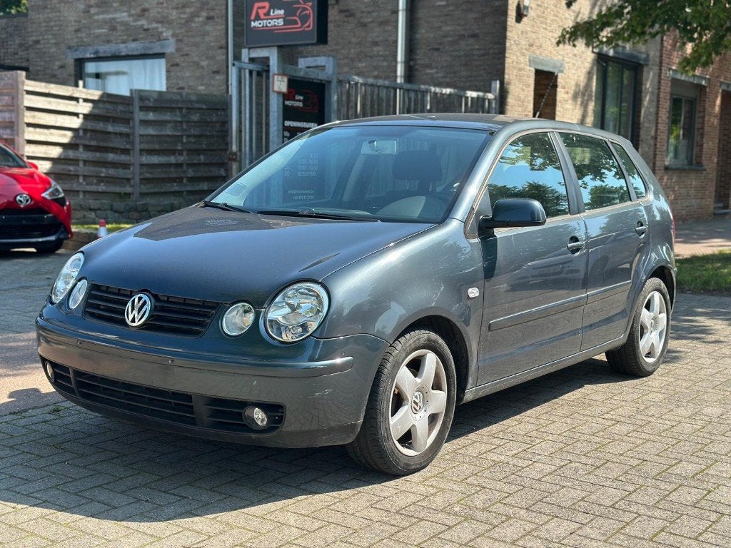 VW Polo 1.4i - Automaat - Highline - Apple Carplay -, 4 deurs, Stof, 4 cilinders, Bedrijf