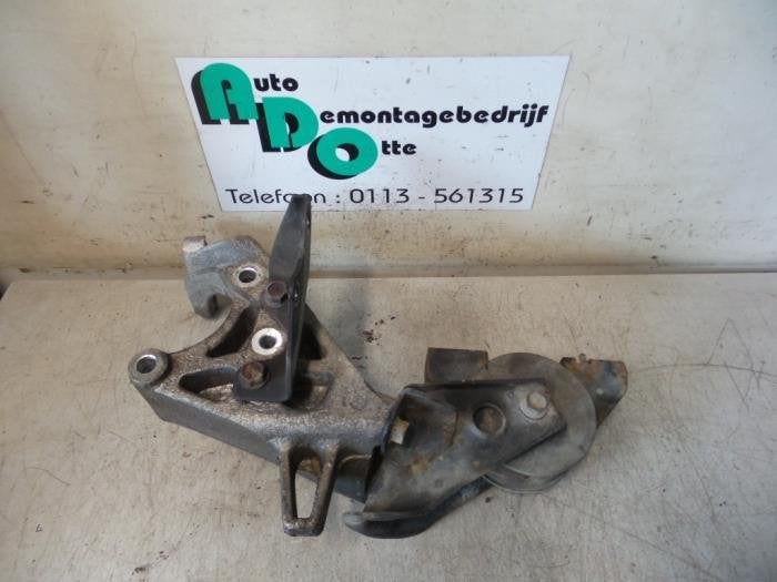 Versnellingsbak Steun van een Suzuki Alto (Alto 02-), Gebruikt, -, -, Ophalen of Verzenden