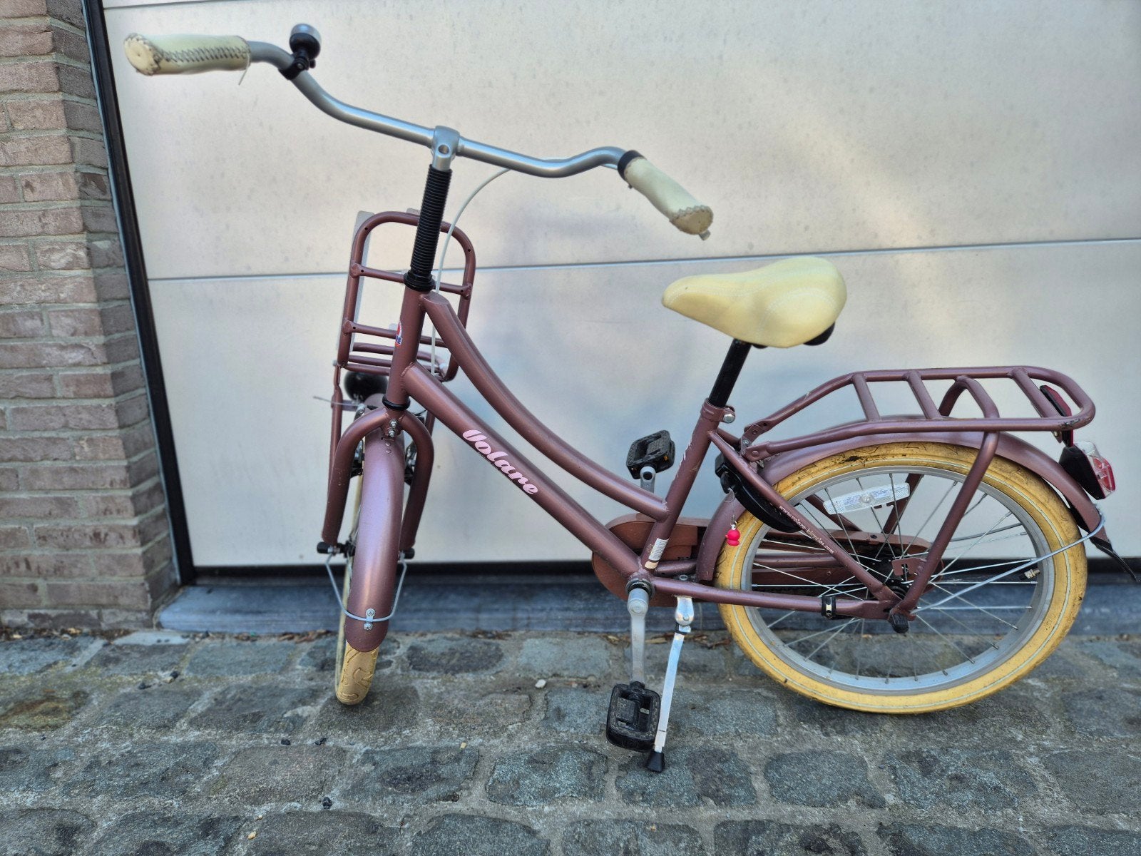 roze meisjesfiets, Ophalen