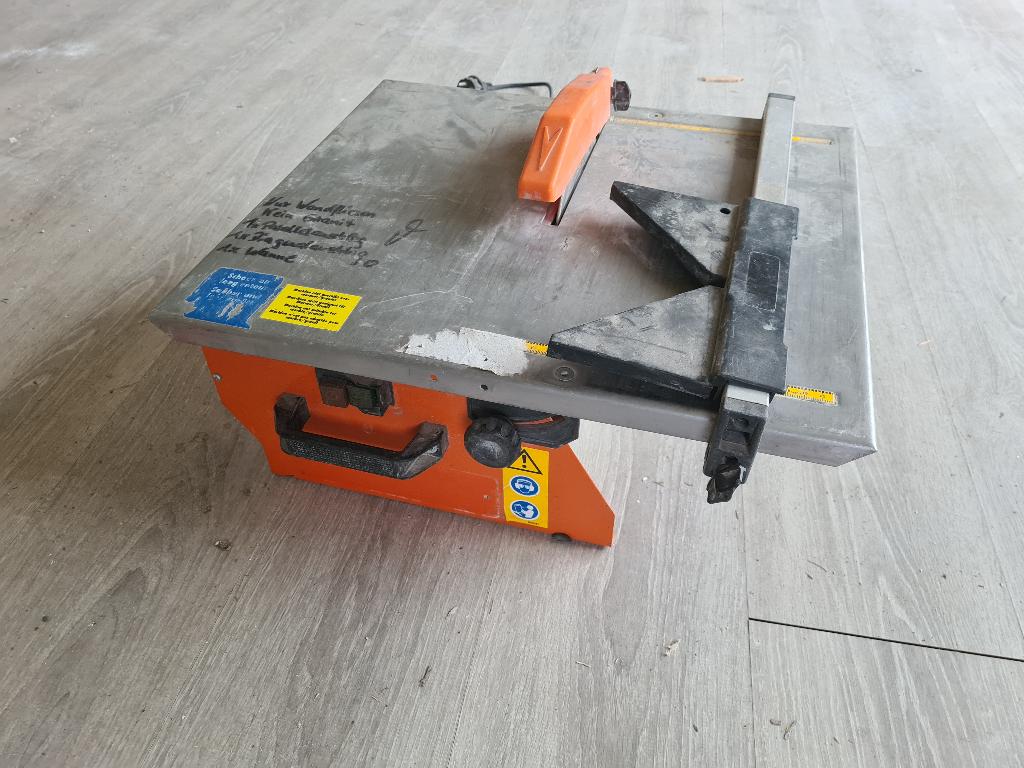 Zaagtafel voor tegels, Doe-het-zelf en Bouw, Ophalen, Gebruikt