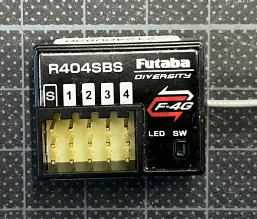 FUTABA R404SB BRAND NEW / NIEUW, Hobby en Vrije tijd, Modelbouw | Radiografisch | Overige, Ophalen of Verzenden, Nieuw