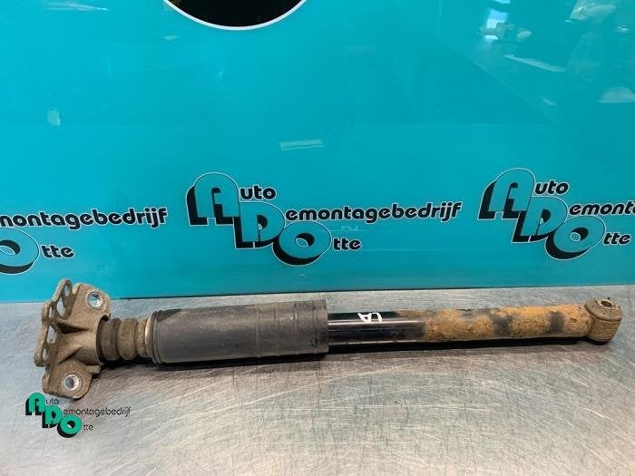 Amortisseur arrière gauche d'un Fiat Punto Grande (Punto Gr, Autos : Pièces & Accessoires, -, 3 mois de garantie, Utilisé, Fiat