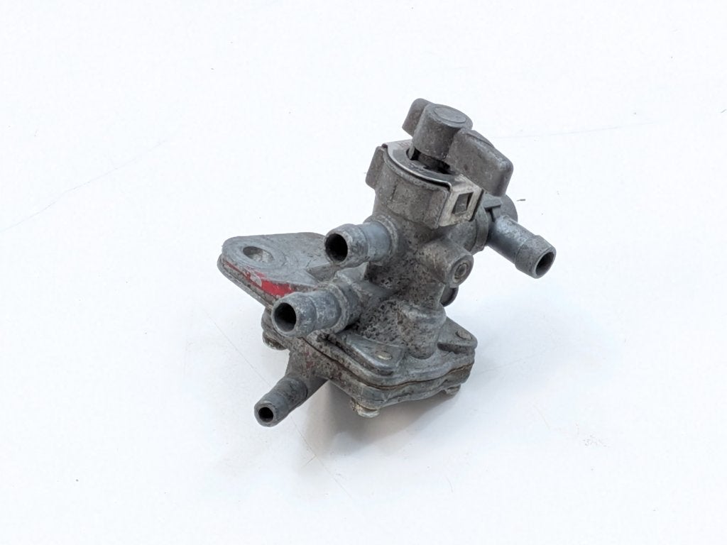BENZINE KRAAN Suzuki GS 500 E 1989-2003 (GS500E), Motoren, Suzuki Deutschland GmbH, Gebruikt, Kontakt@suzuki.de, Suzuki-Allee 7
64625  Bensheim, DE