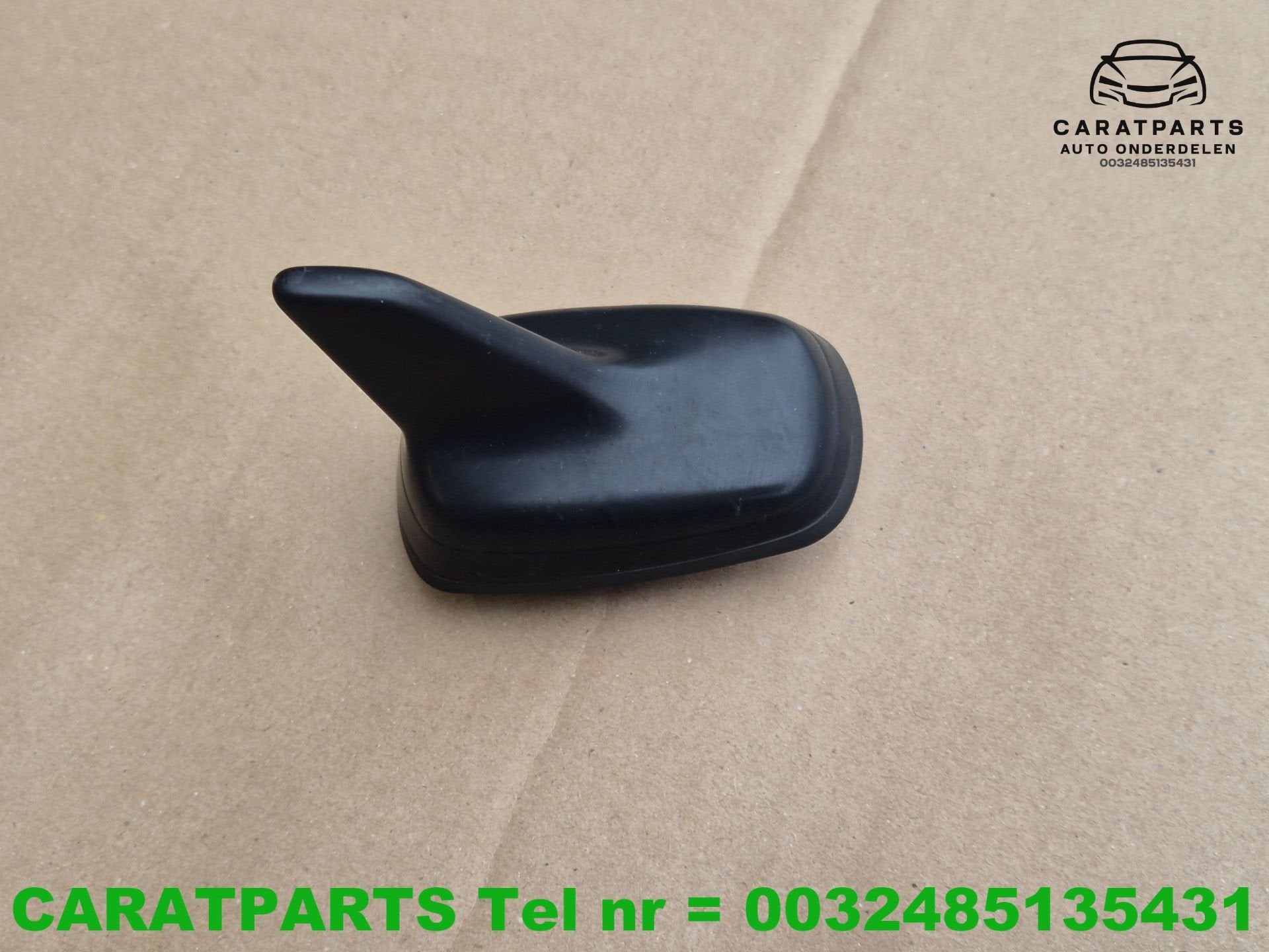 4G0035503A A4 A5 antenne RS4 RS5 A6 dakantenne A7 Q3 S4 RS6, Gebruikt, AUDI AG, Auto-Union-Strasse 1
85045  Ingolstadt, DE, Audi