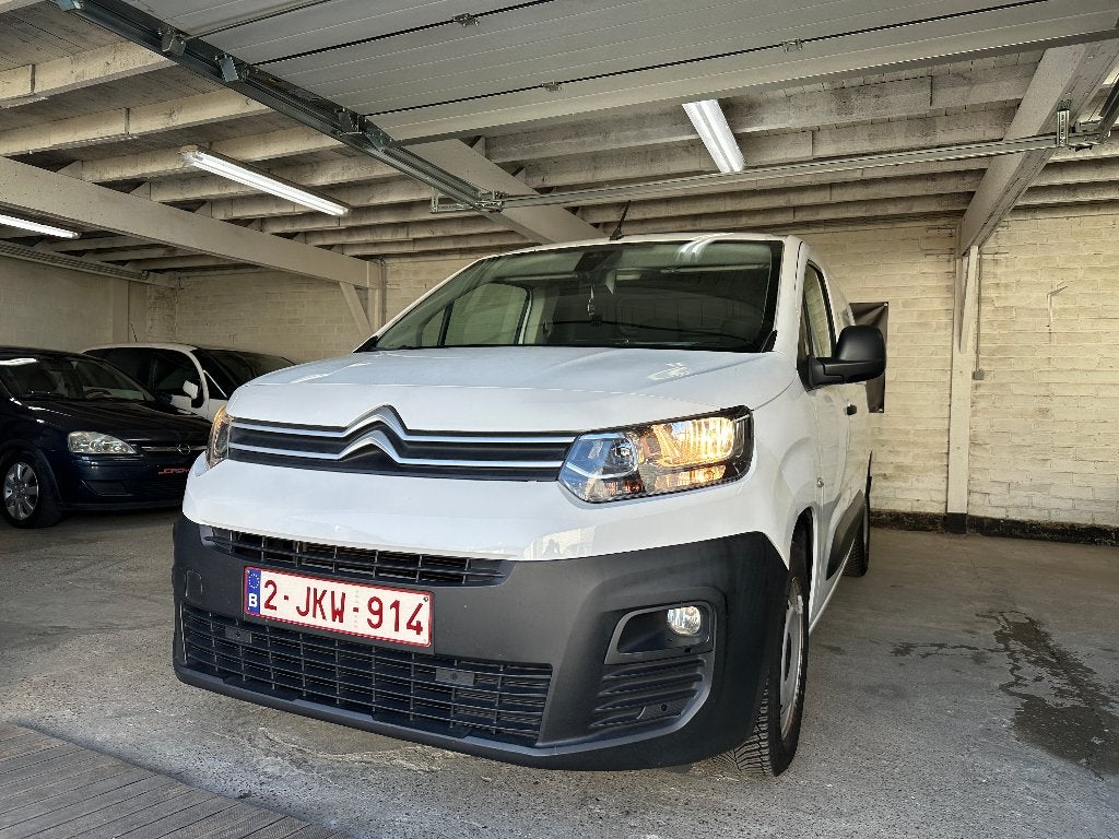Citroën Berlingo (Lichte vracht! - Gekeurd voor verkoop!), Voorwielaandrijving, Stof, 4 cilinders, Wit