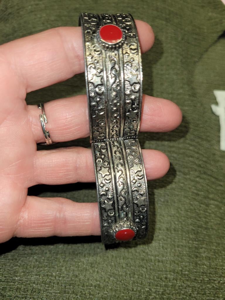 Ancien bracelet Kabyle ( Algerie ), Enlèvement ou Envoi, Rouge, Argent