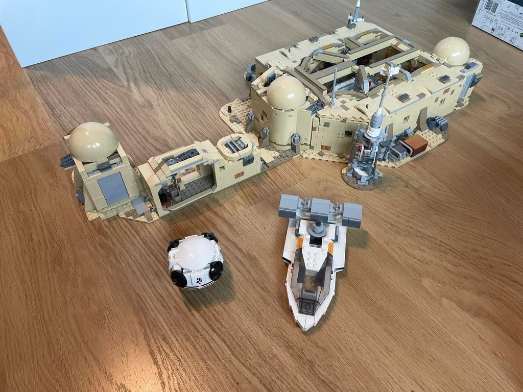 LEGO mos eisley cantina 75290, Enlèvement, Utilisé