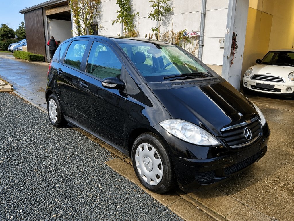 Mercedes-Benz A-Class – 2.0 Diesel Bj 2005 243000km EXPORT, Auto's, Voorwielaandrijving, 4 cilinders, Zwart, Bedrijf