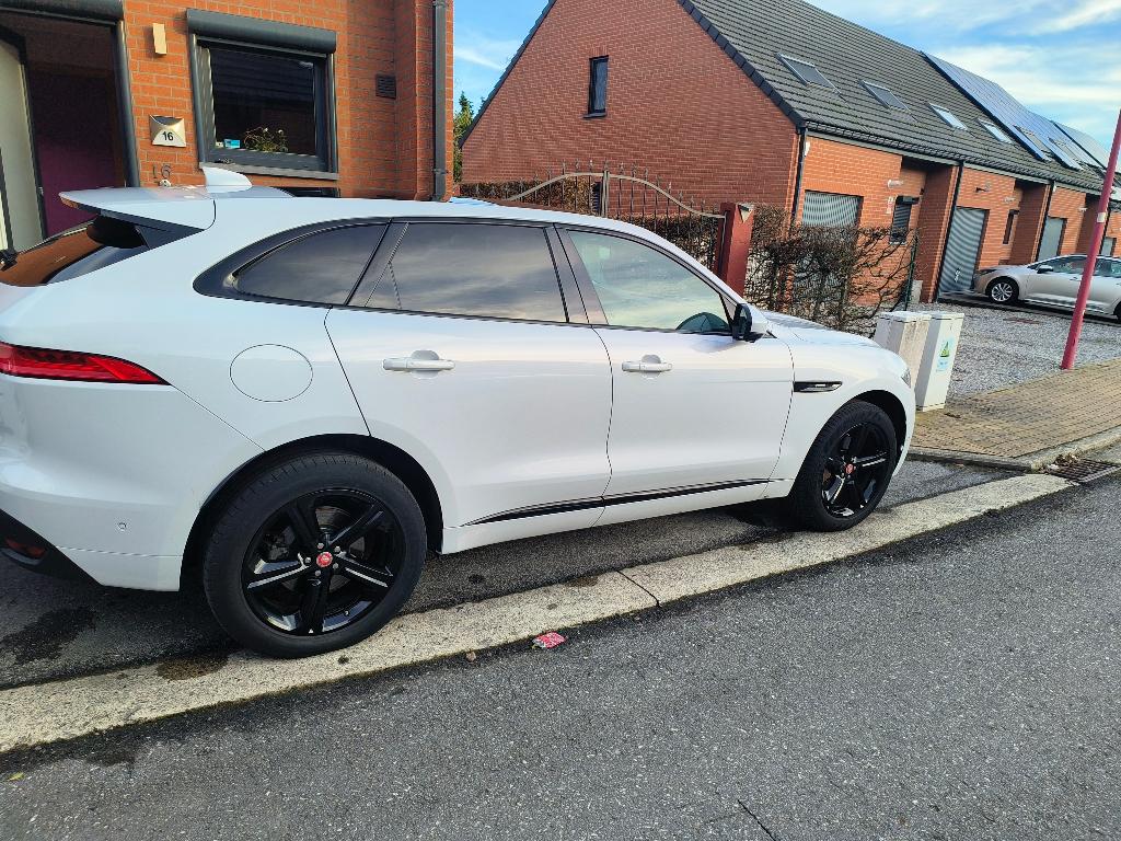 Jaguar f-pace, Cuir, Achat, Euro 6, Capteur de lumière