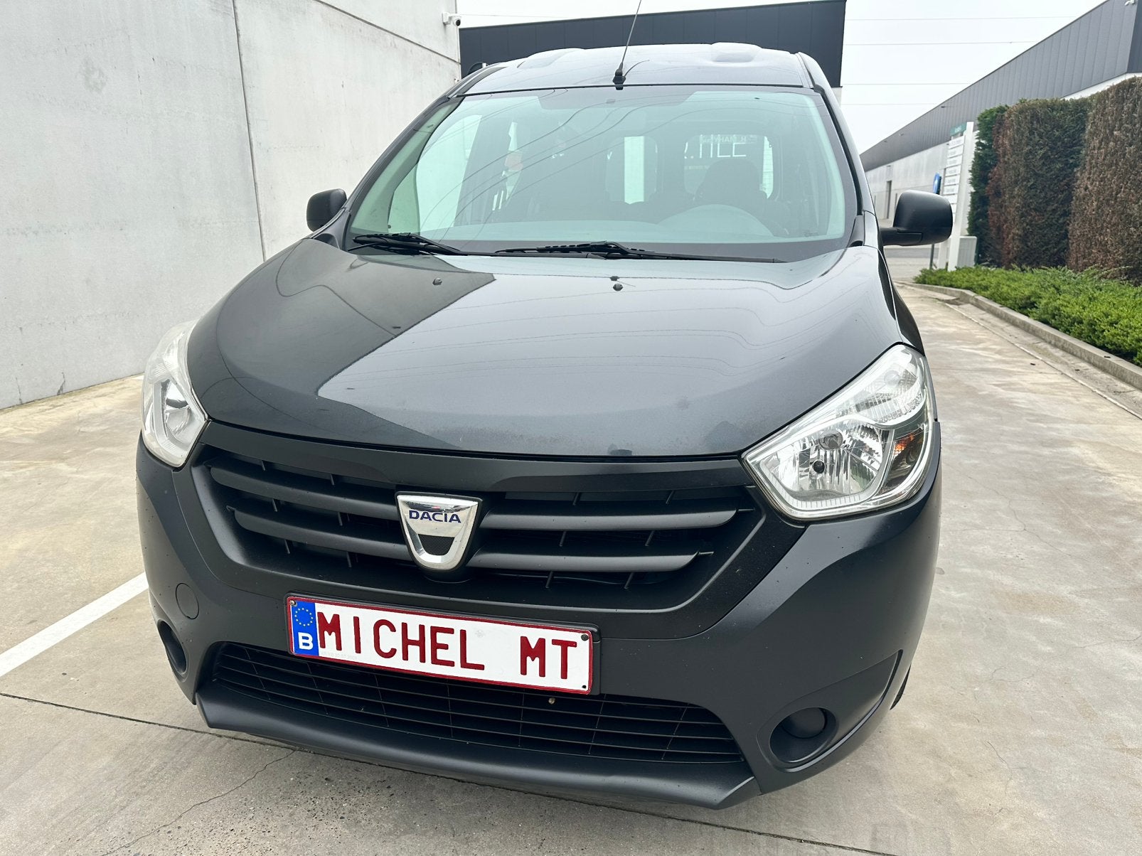 Dacia Dokker 1.6 Essence | Airco | 5 places | CT OK !, Achat, Entreprise, Boîte manuelle, Entretenue par le concessionnaire