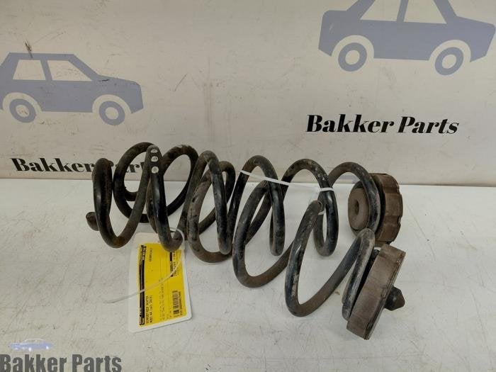 Schroefveer achter van een Audi A4, Gebruikt, -, -, Audi