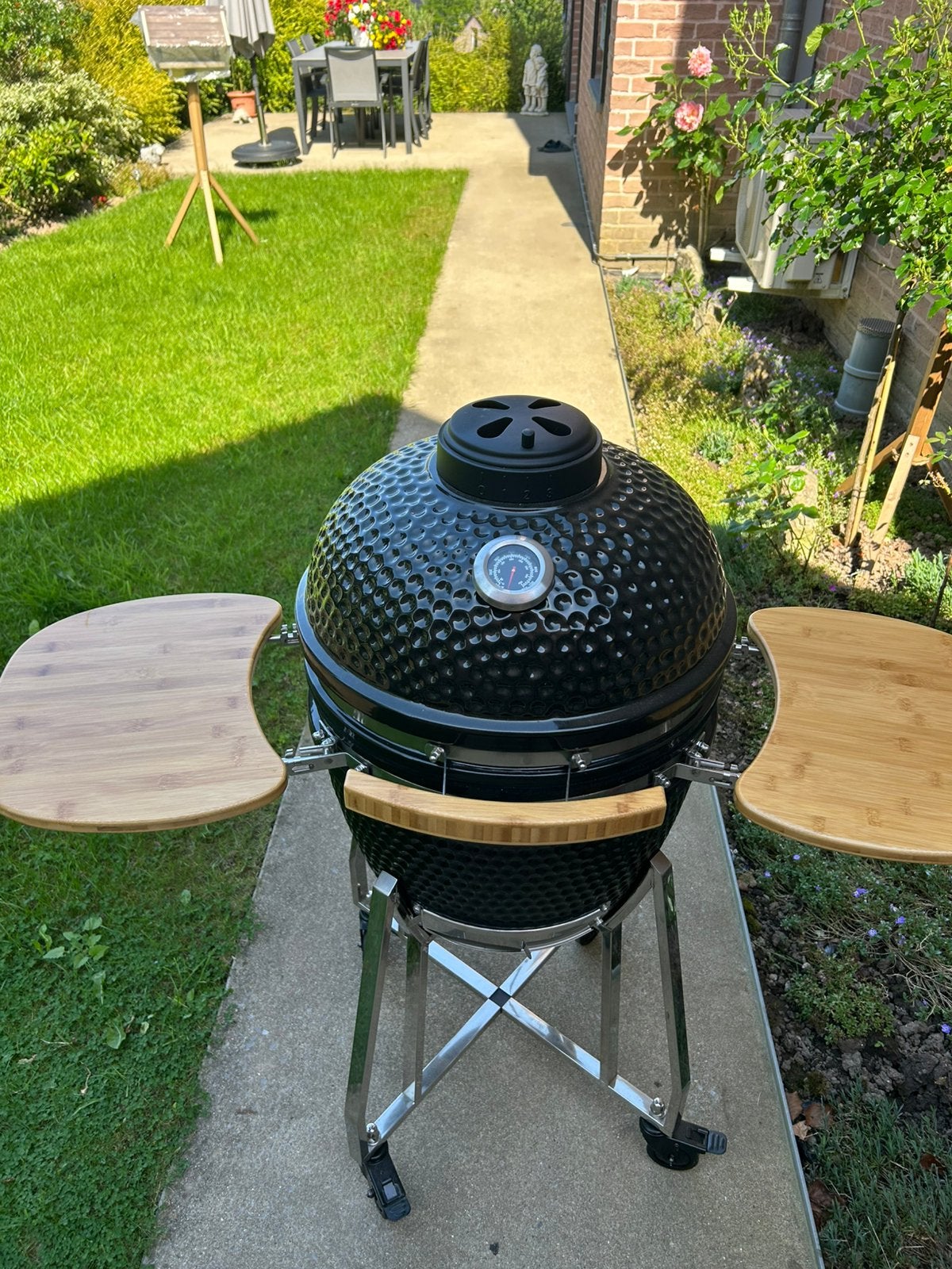 Barbecue Kamado, Ophalen, Zo goed als nieuw, Met accessoires