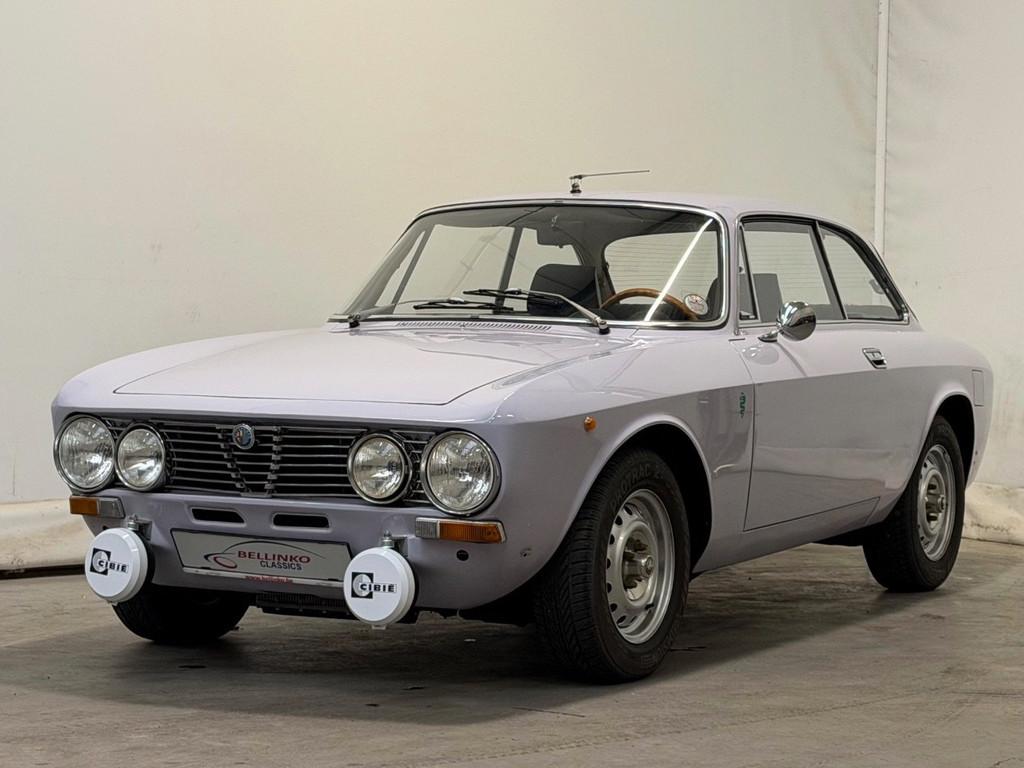 Alfa Romeo 33 GT 1300 (année de construction 1973), Autos, Achat, Entreprise, Cabriolet, Boîte manuelle