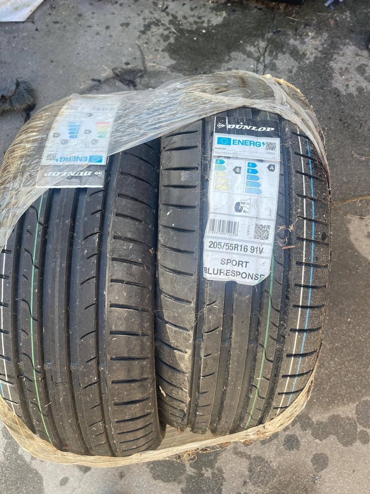 2 nouveaux pneus 205/55R16 91V, Ophalen, 16 inch, Nieuw, 205 mm