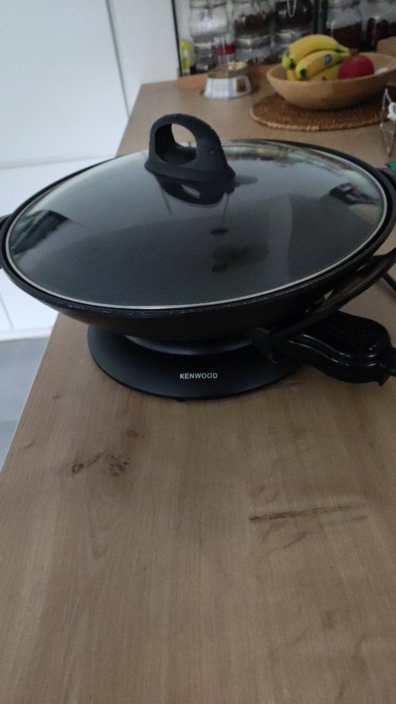 Electrische wok, Huis en Inrichting, Keuken | Potten en Pannen, Ophalen, Met deksel, Zo goed als nieuw, Overige merken
