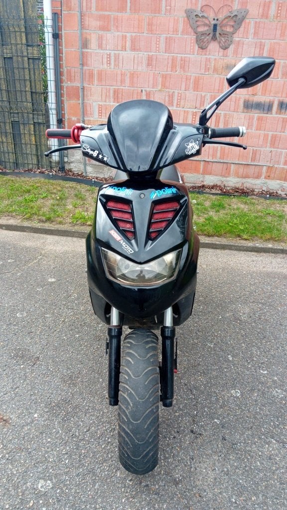 Generic cracker 50cc a klasse, Vélos & Vélomoteurs, Autres marques, Enlèvement, Utilisé, Deux-temps