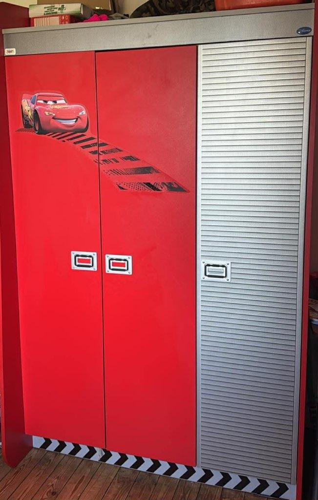 Kledingkast piston cup bliksem McQueen, Ophalen, Met deur(en), 75 cm of meer, 100 tot 150 cm